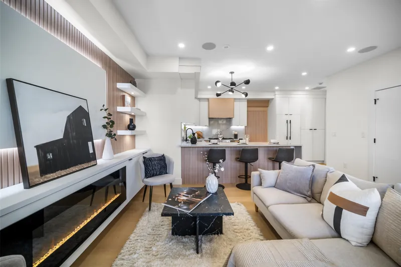 1 3576 E PENDER STREET - photo 4 of 25