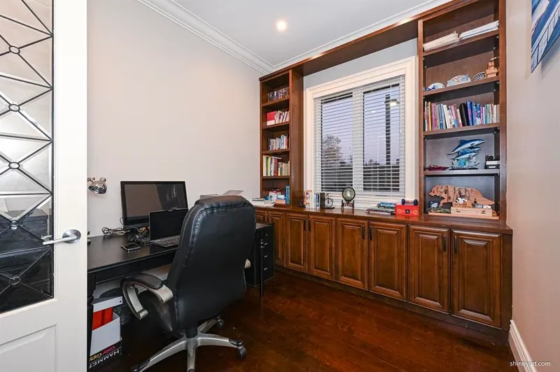 9440 ALBERTA ROAD - photo 4 of 25