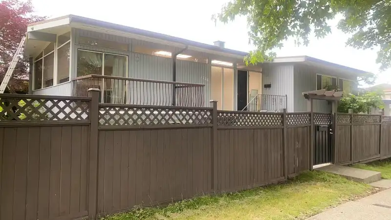1726 PENTICTON STREET - photo 1 of 22