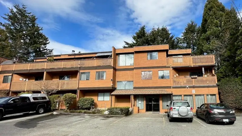 104 7155 134 STREET - photo 3 of 14