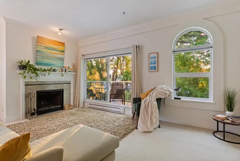 307 2256 W 7TH AVENUE - photo 1 of 30
