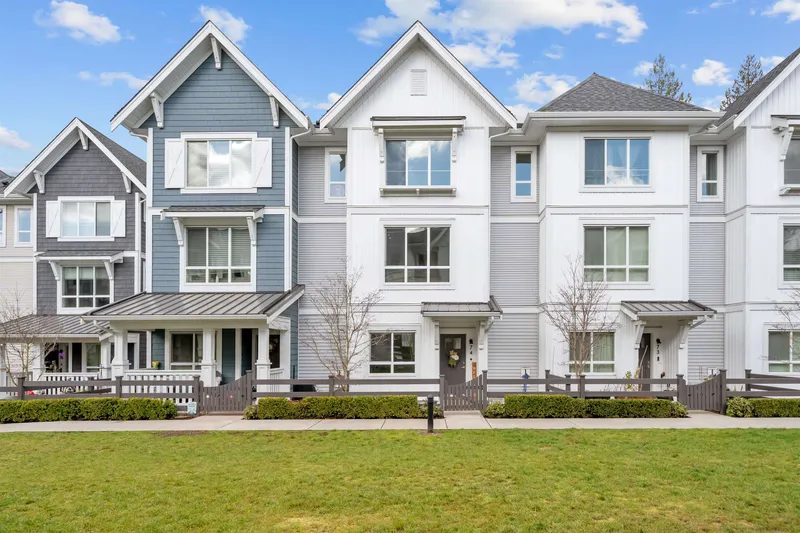 74 8335 NELSON STREET - photo 1 of 25