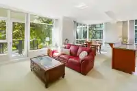 305 4759 VALLEY DRIVE - thumbnail 1
