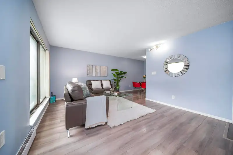 110 8700 ACKROYD ROAD - photo 3 of 21