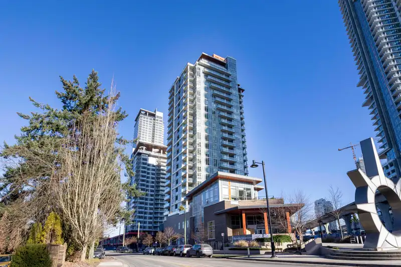 1601 691 NORTH ROAD - photo 1 of 25