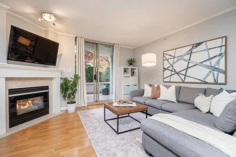 103 1199 EASTWOOD STREET - photo 1 of 40