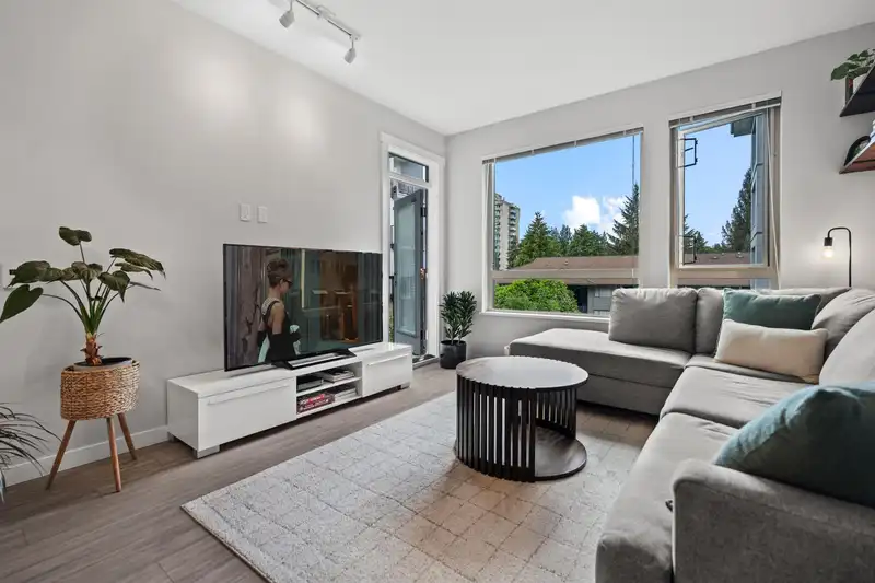 315 2651 LIBRARY LANE - photo 1 of 40