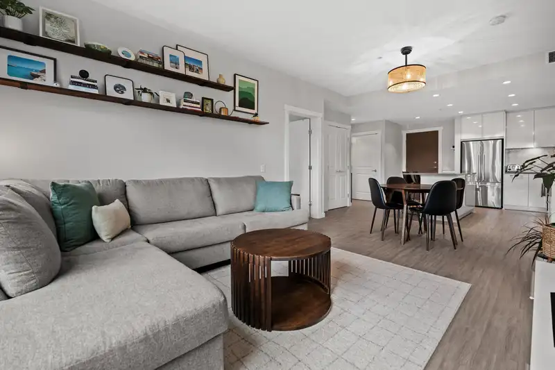 315 2651 LIBRARY LANE - photo 3 of 40