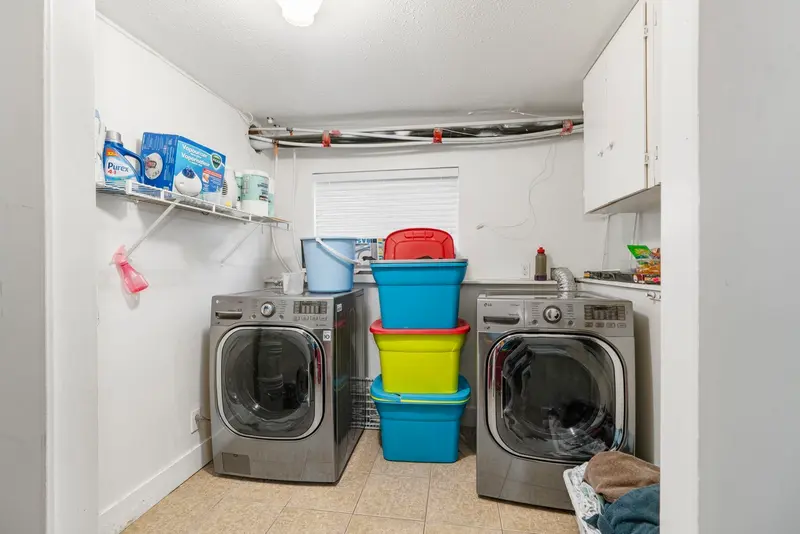 12847 106 AVENUE - photo 3 of 25