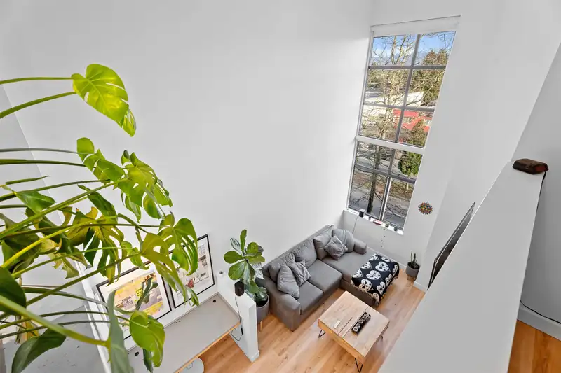 420 10866 CITY PARKWAY - photo 2 of 27