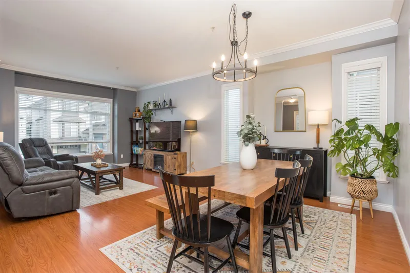 11847 191A STREET - photo 3 of 25