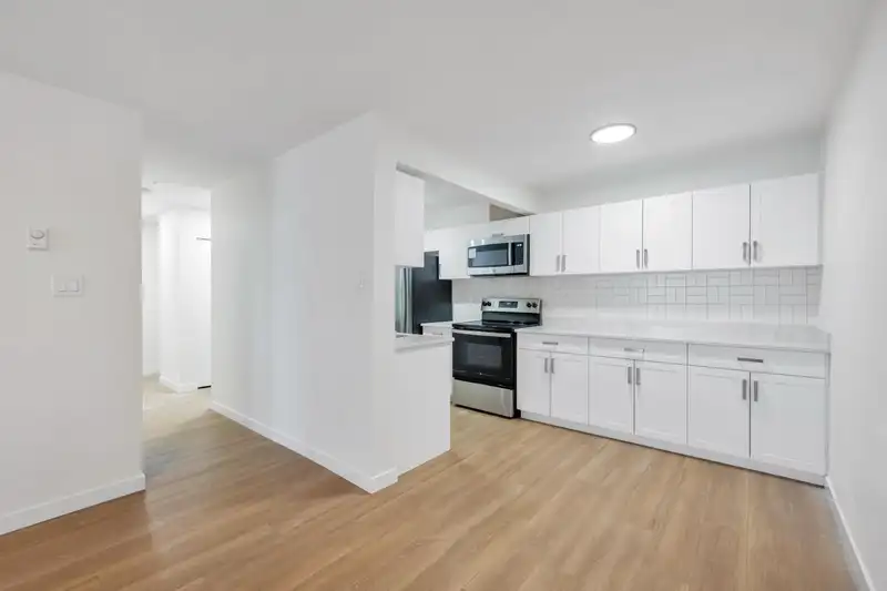 106 2245 WILSON AVENUE - photo 2 of 28