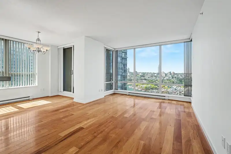 2302 1438 RICHARDS STREET - photo 4 of 40