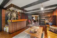 674 BLUE MOUNTAIN STREET - thumbnail 10