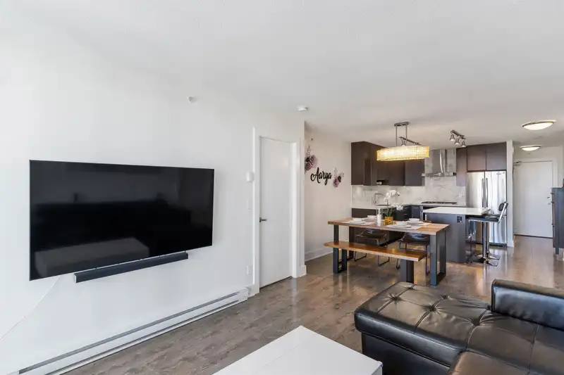 3303 4189 HALIFAX STREET - photo 4 of 31