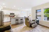 9352 SINGH STREET - thumbnail 12