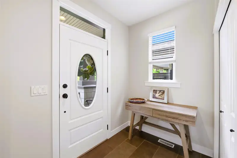 9352 SINGH STREET - photo 4 of 36