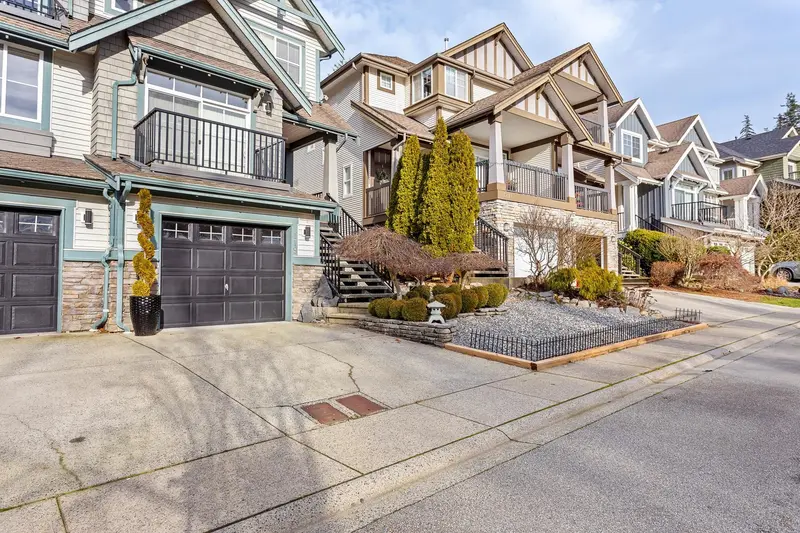 119 FOREST PARK WAY - photo 3 of 25