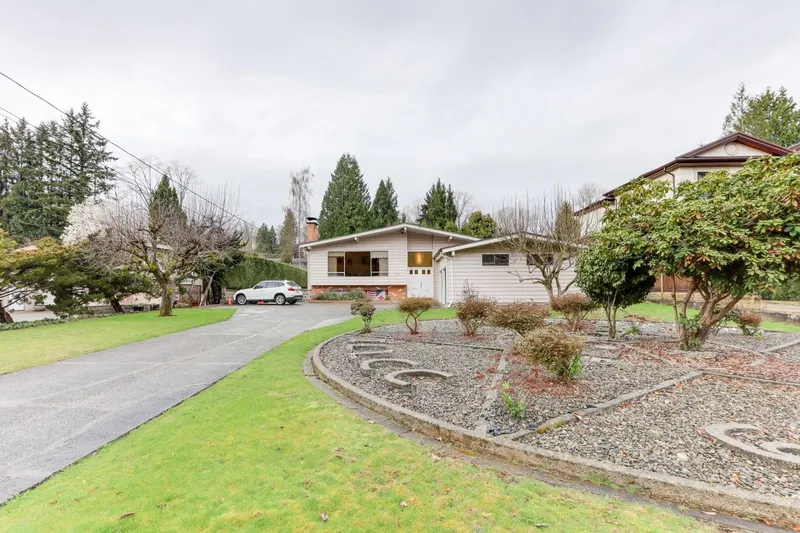 7765 GOVERNMENT ROAD - photo 1 of 25