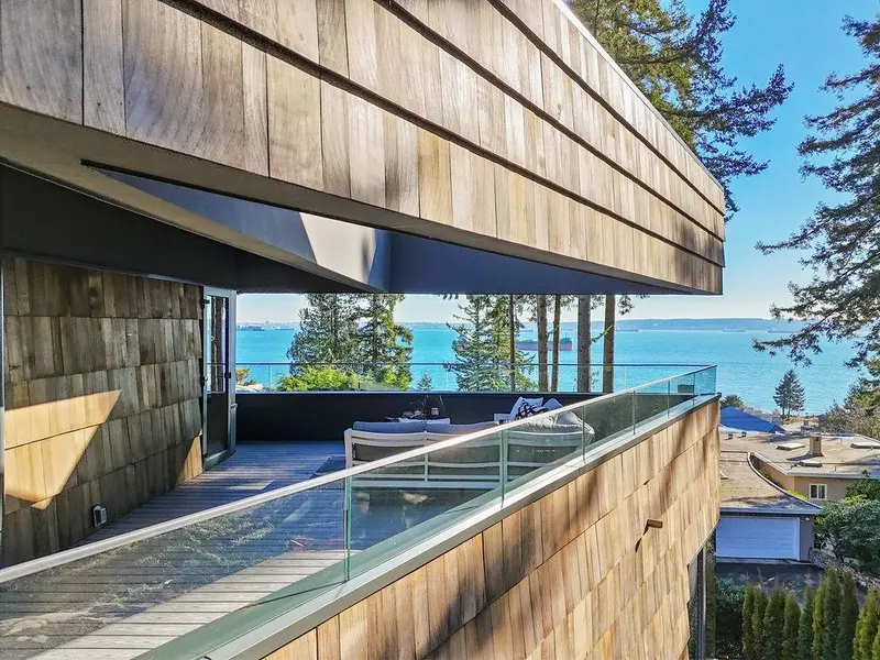 4166 ROSE CRESCENT - photo 4 of 25