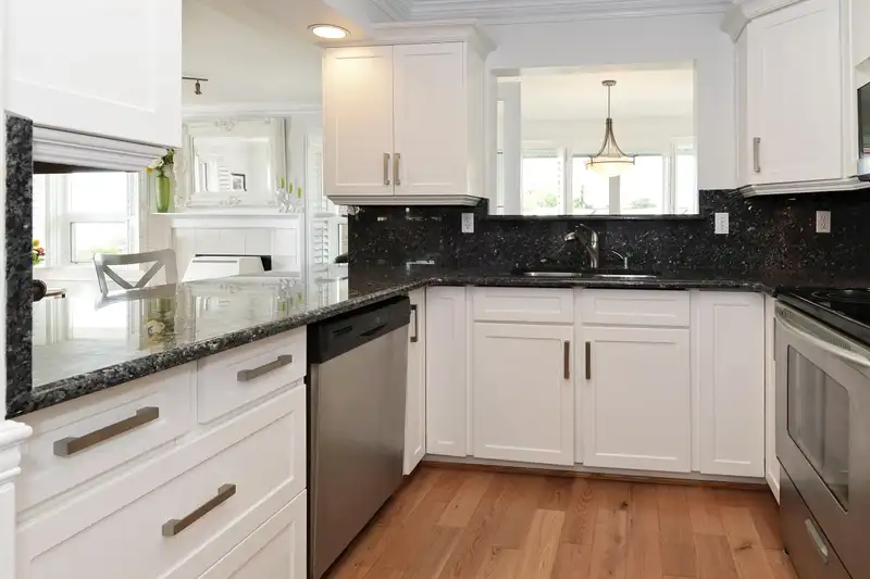 302 1234 MERKLIN STREET - photo 2 of 20
