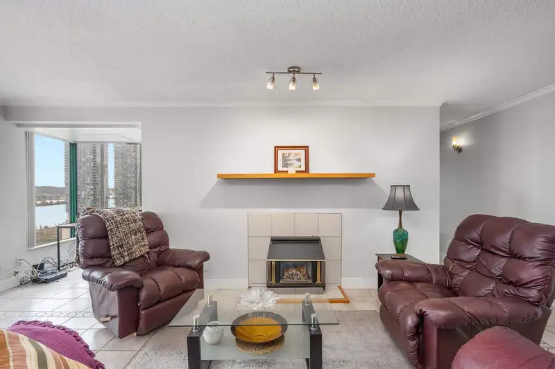 502 420 CARNARVON STREET - photo 2 of 33