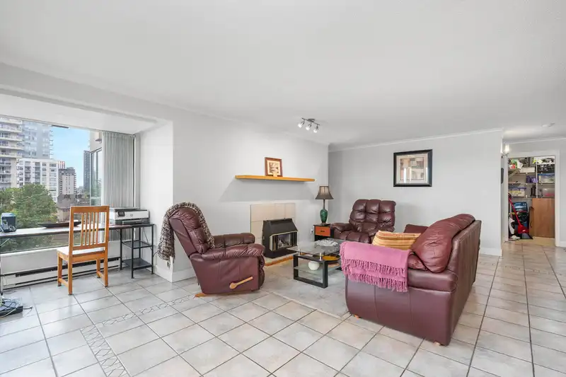 502 420 CARNARVON STREET - photo 3 of 33