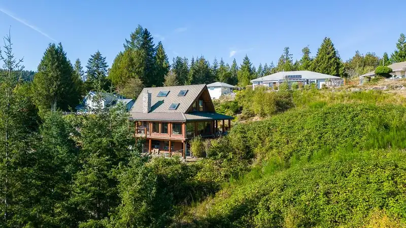 4701 HOTEL LAKE ROAD - photo 2 of 39