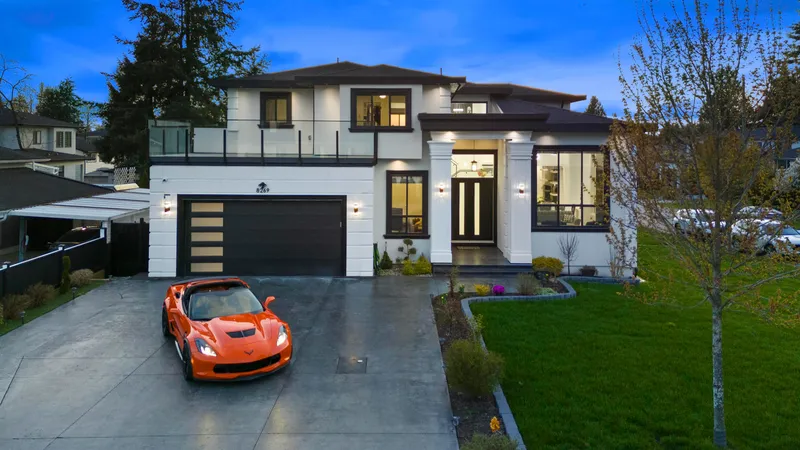 8269 111B STREET - photo 1 of 25