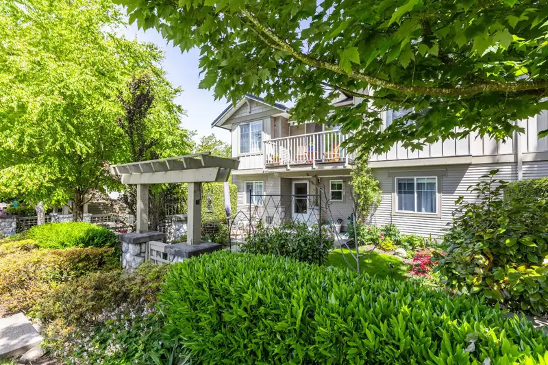 3 2780 150 STREET - photo 1 of 39