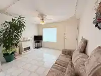 2458 E 5TH AVENUE - thumbnail 18