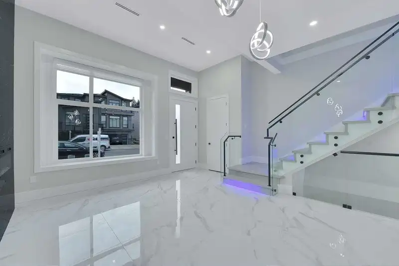 14727 62A AVENUE - photo 3 of 40