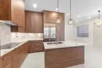 2719 E 46TH AVENUE - thumbnail 11
