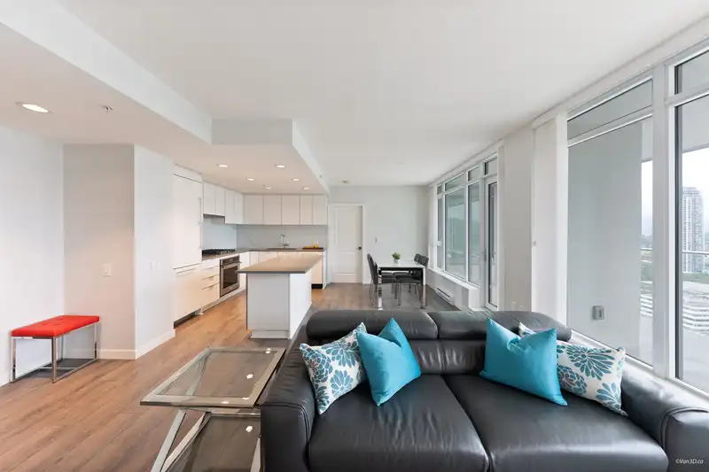 3207 2388 MADISON AVENUE - photo 4 of 26