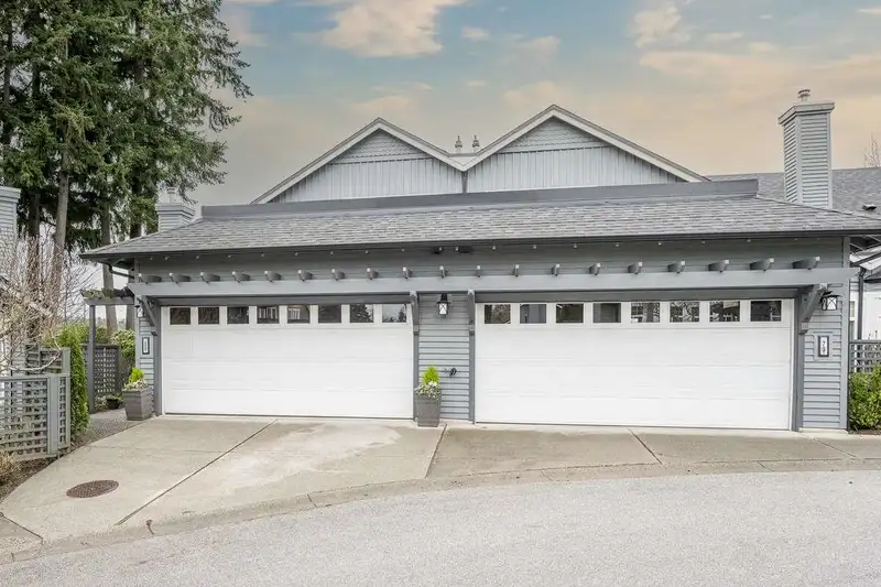 80 14909 32 AVENUE - photo 1 of 22