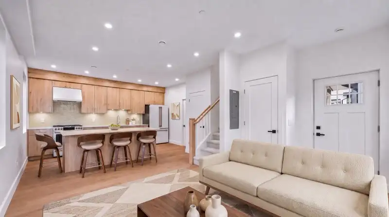 2 2339 PARKER STREET - photo 1 of 36