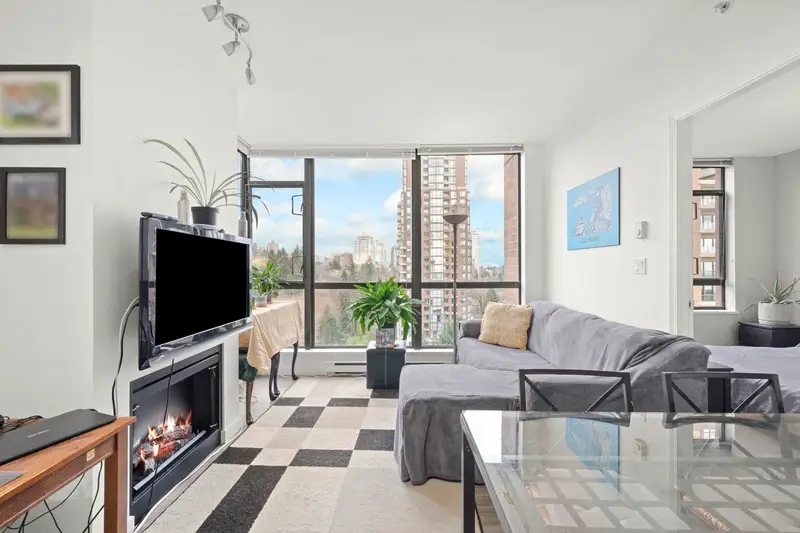 1205 6823 STATION HILL DRIVE - photo 2 of 13