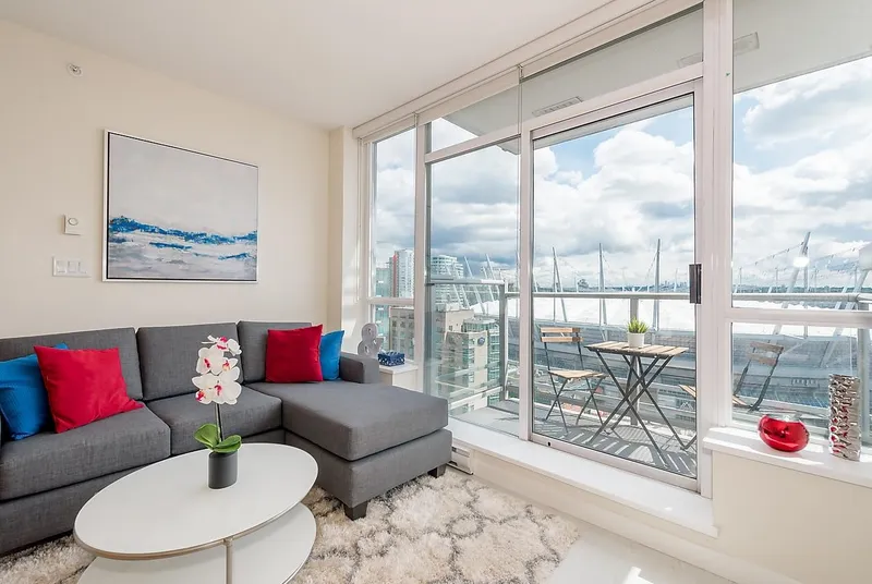 1805 821 CAMBIE STREET - photo 2 of 25