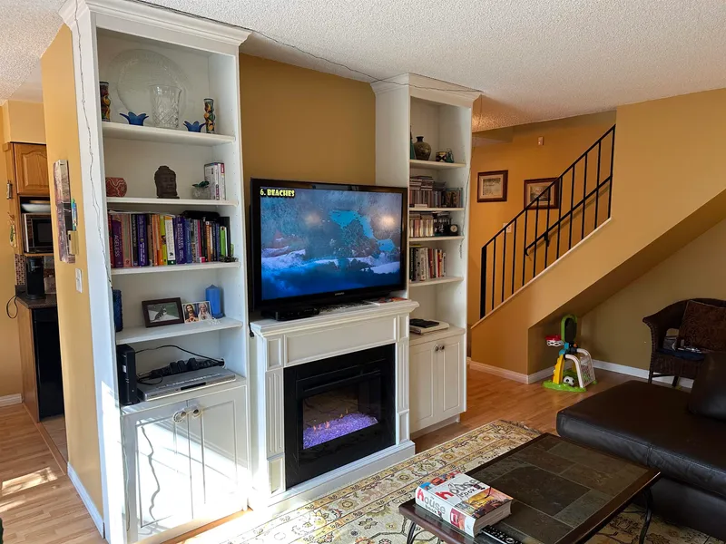 3444 LANGFORD AVENUE - photo 1 of 25