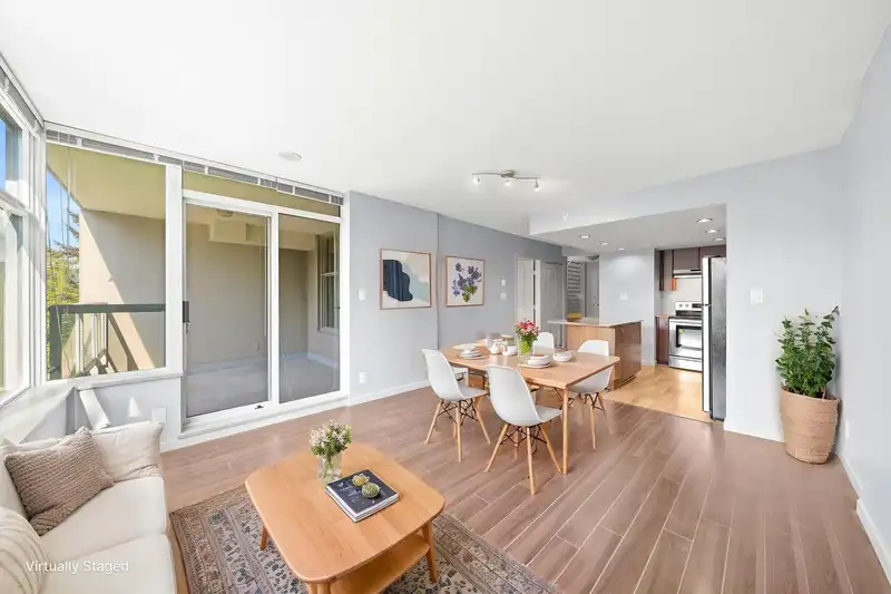 605 9262 UNIVERSITY CRESCENT - photo 3 of 34