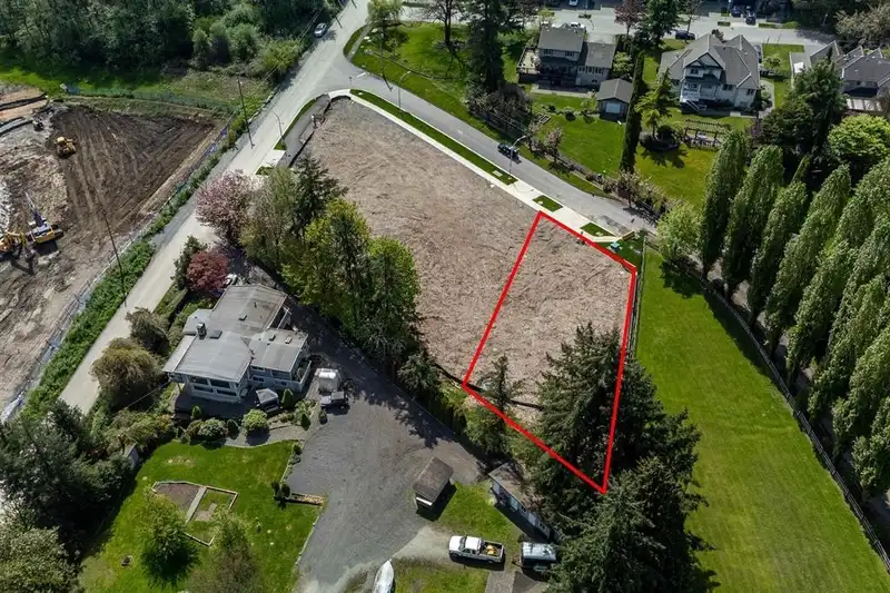 18229 PARSONS DRIVE - photo 4 of 8