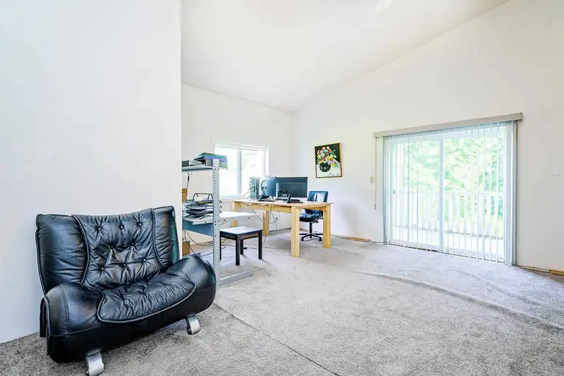 11885 264 STREET - photo 4 of 40