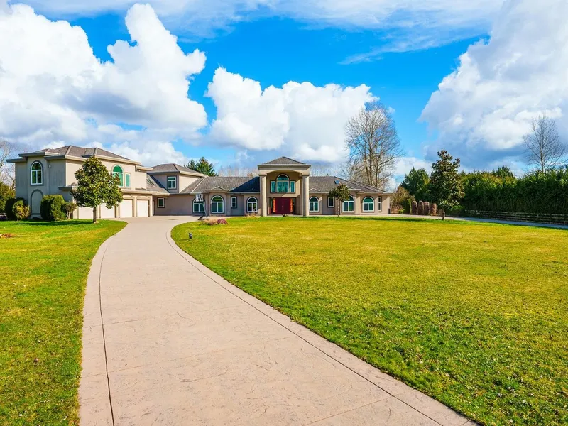 2580 210 STREET - photo 2 of 25