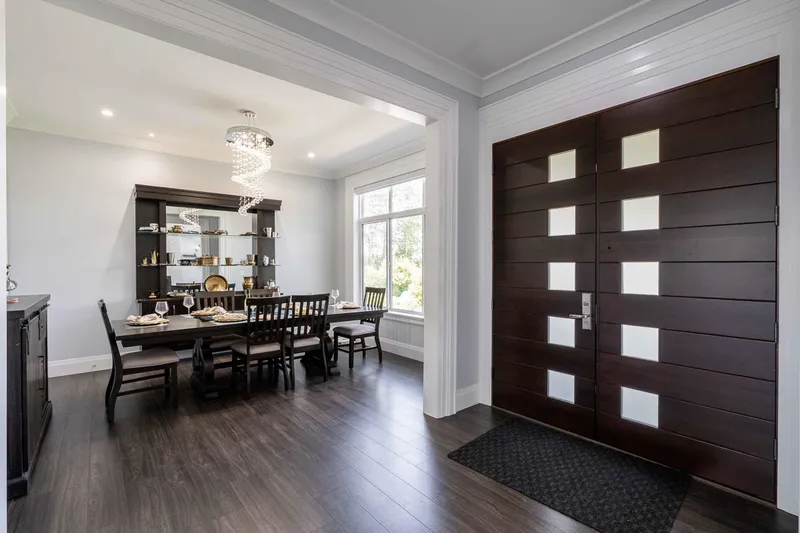 28422 FRASER HIGHWAY - photo 2 of 25