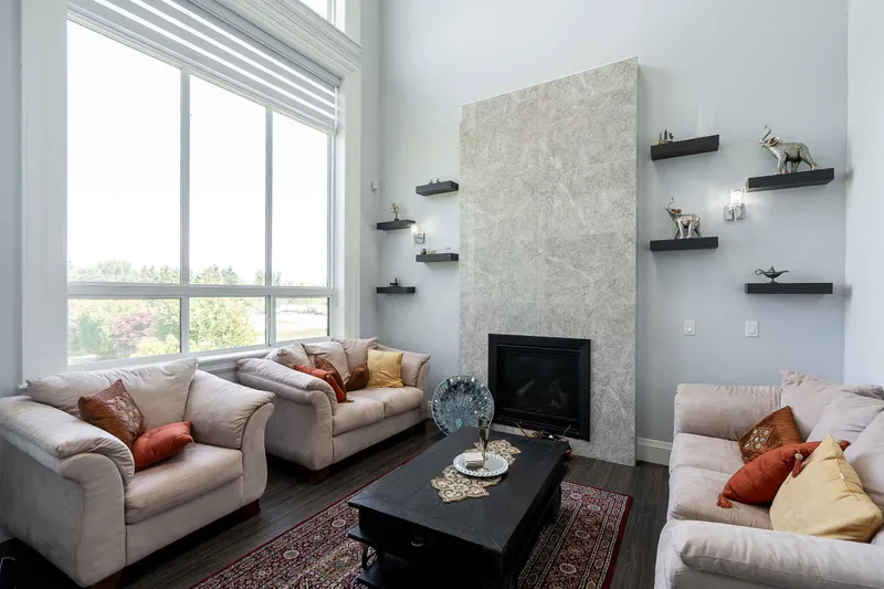 28422 FRASER HIGHWAY - photo 3 of 25