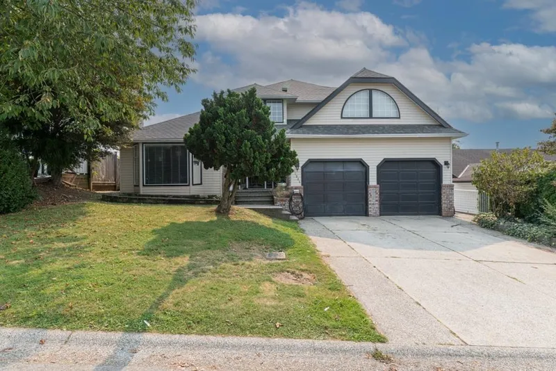 31064 SOUTHERN DRIVE - photo 1 of 25