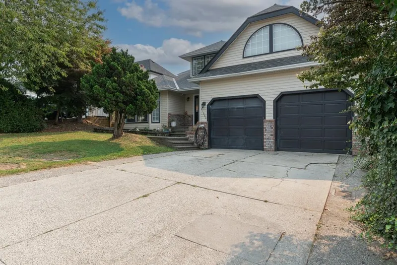 31064 SOUTHERN DRIVE - photo 4 of 25