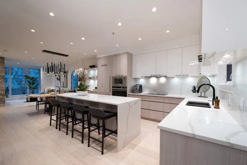 1238 QUEBEC STREET - photo 1 of 25