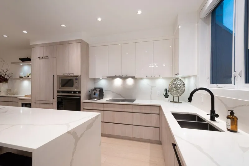 1238 QUEBEC STREET - photo 2 of 25