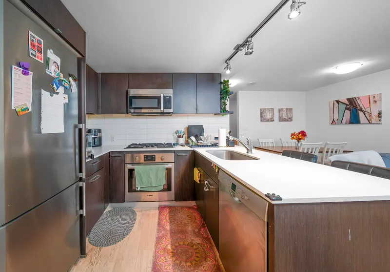 1509 7888 ACKROYD ROAD - photo 3 of 22